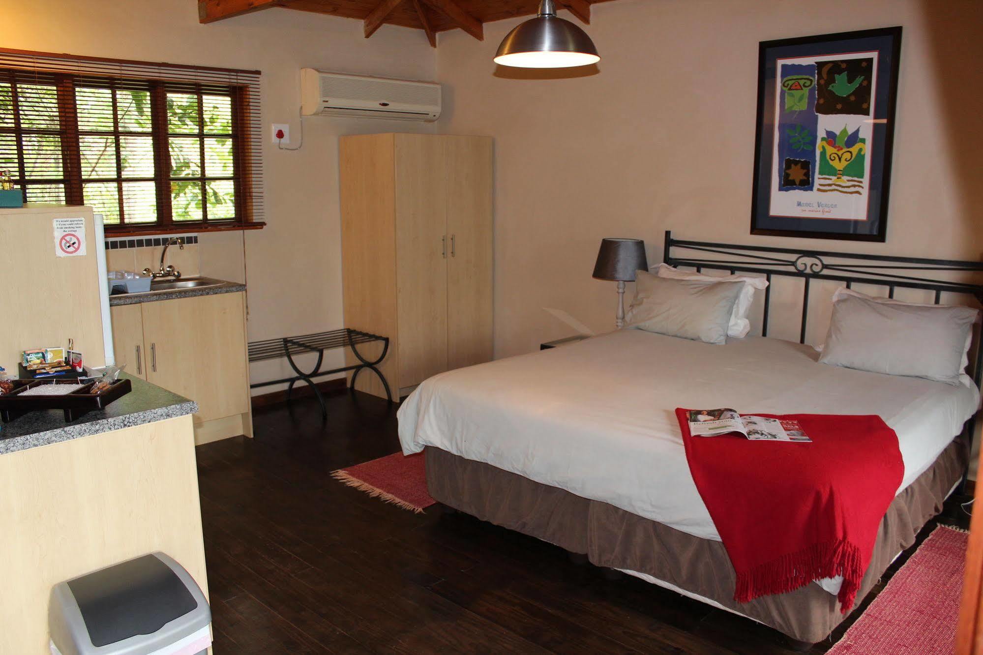 Thulamela Bed And Breakfast Хейзивью Экстерьер фото